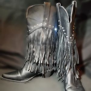 ROPER SIZE 8 12" BLACK FRINGE BOOT WITH STUDS